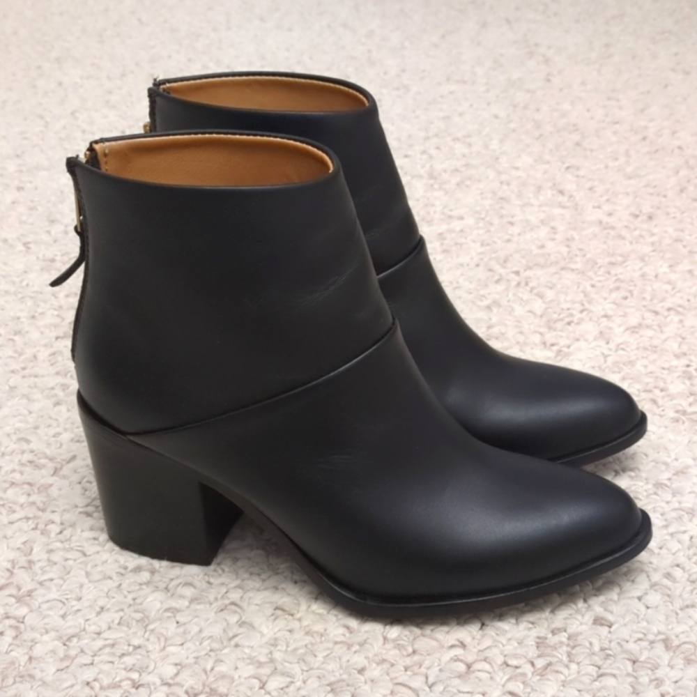 Dari Boots